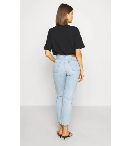 Calça Feminina Jeans Levis 501 Crop 362000124