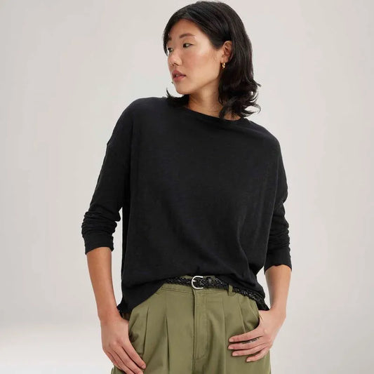 Blusa Levis Margot Preta Manga Longa